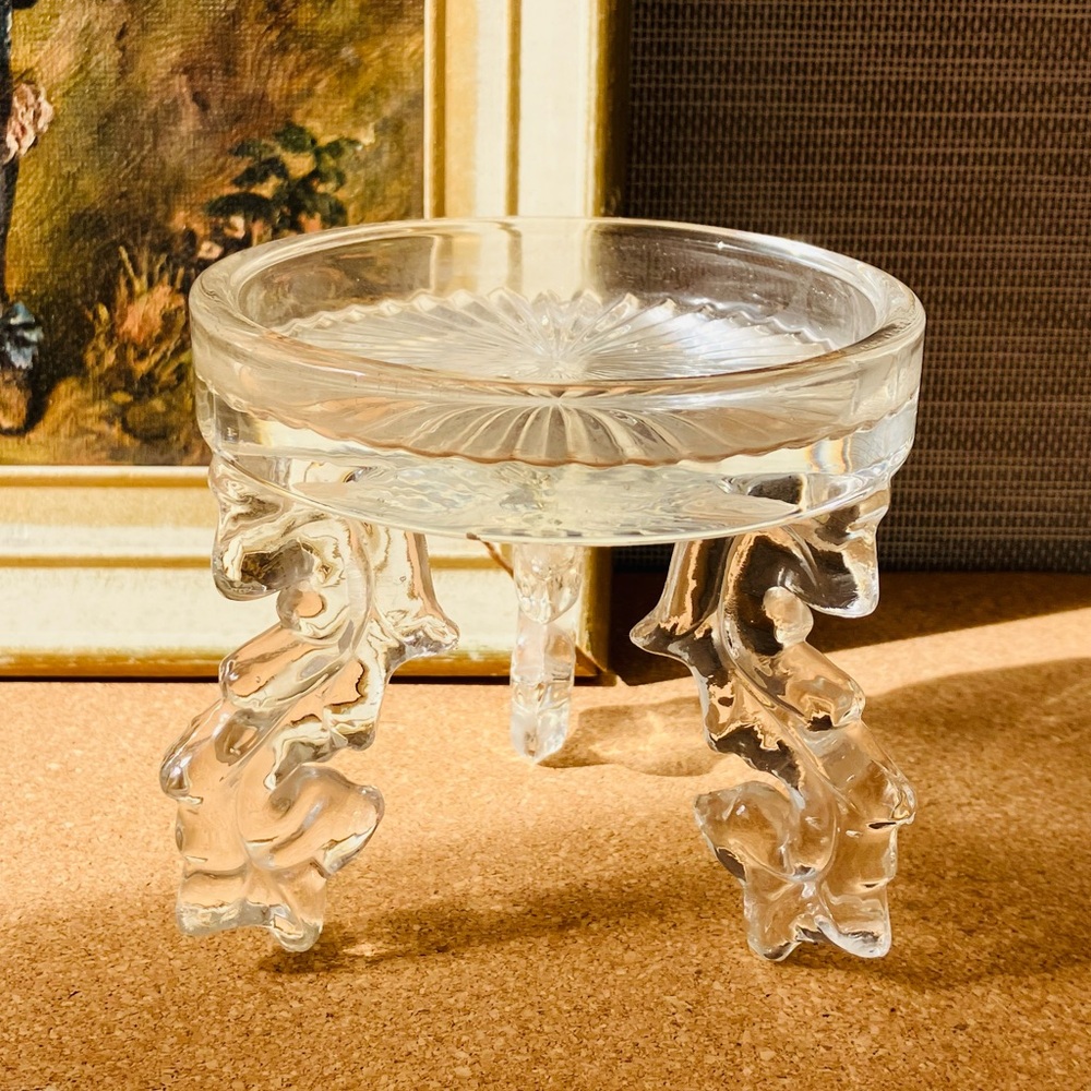 Vintage Pressed Glass Clear 3 Footed Candle Holder Plant Globe Figurine Stand
